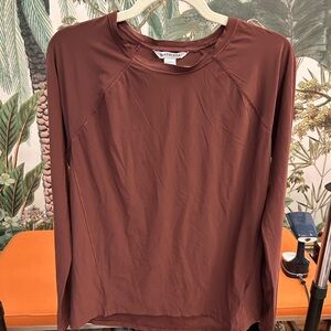 Athleta Brown Relaxed Long Sleeve Tee